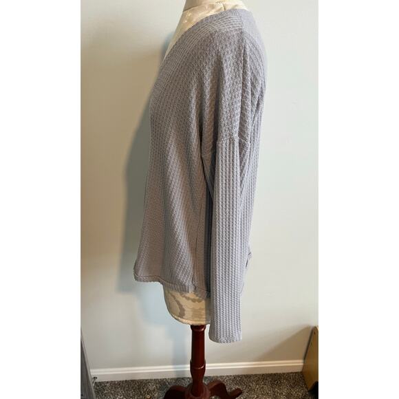 Mudd Button Up Gray Blouse Small - Picture 3 of 8